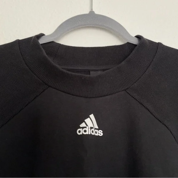 Adidas Women's Cropped Black Crewneck Sweatshirt LARGE - Picture 4 of 10